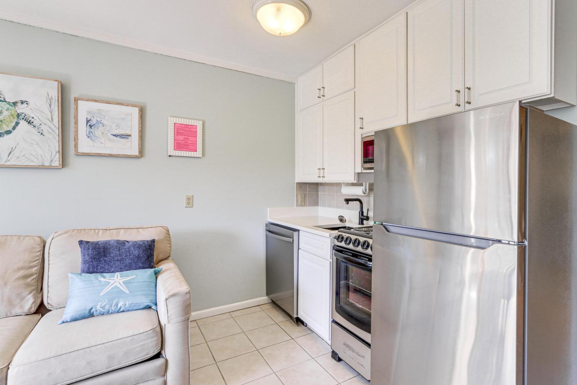 Coastal Condo With Pool And Direct Beach Access! Hilton Head Island Exteriör bild